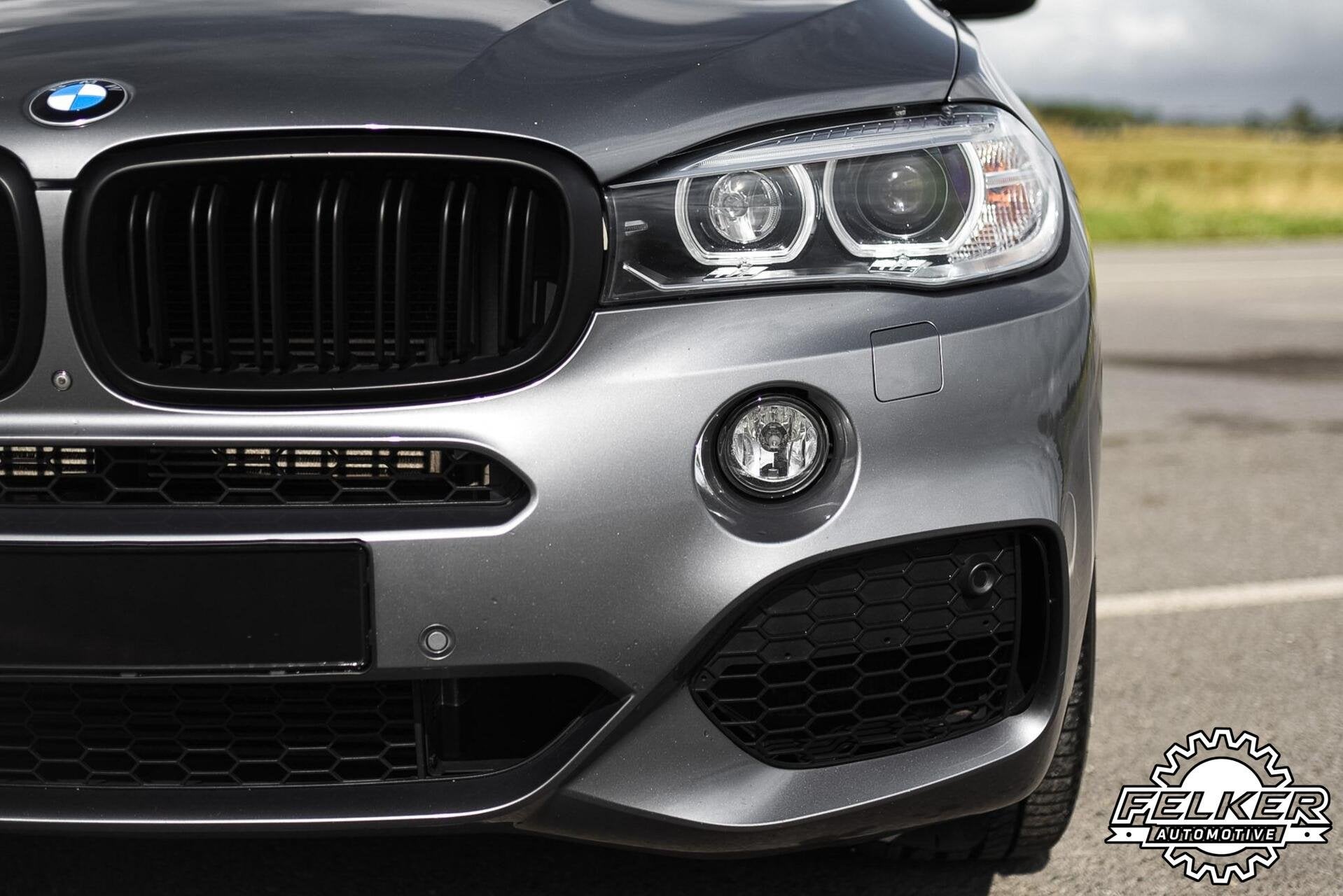BMW X5 40e M Sport Pano HUD Harman Kardon Trekhaak 360° LED, Auto's, Leder, Bedrijf, Vierwielaandrijving, 313 pk
