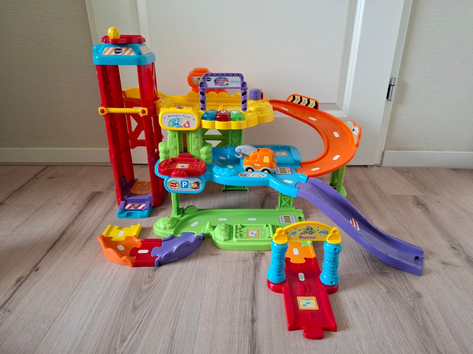 Toet toet auto's garage, Ophalen, Gebruikt, 2 tot 4 jaar