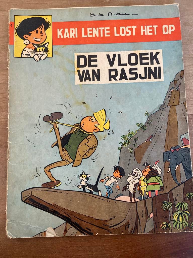 Kari Lente Lost Het Op - De Vloek Van Rasjni (Bob Mau), Boeken, Eén stripboek, Ophalen of Verzenden, Gelezen