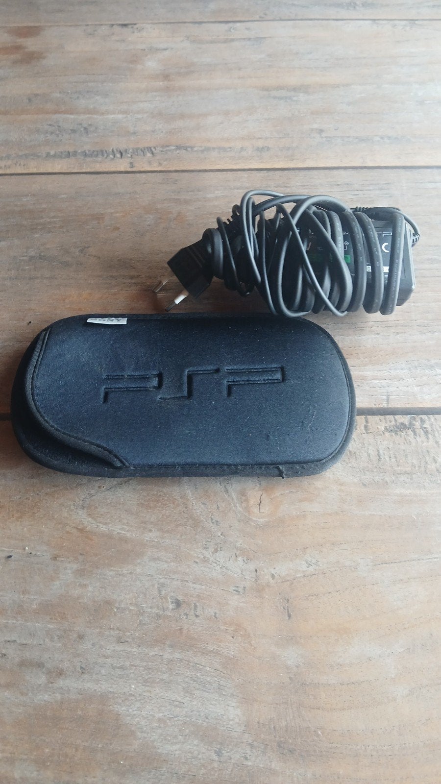 PS2 hoesje - Zwart beschermhoesje voor PlayStation Portable, Gebruikt, Hoesje, Overige merken, PlayStation