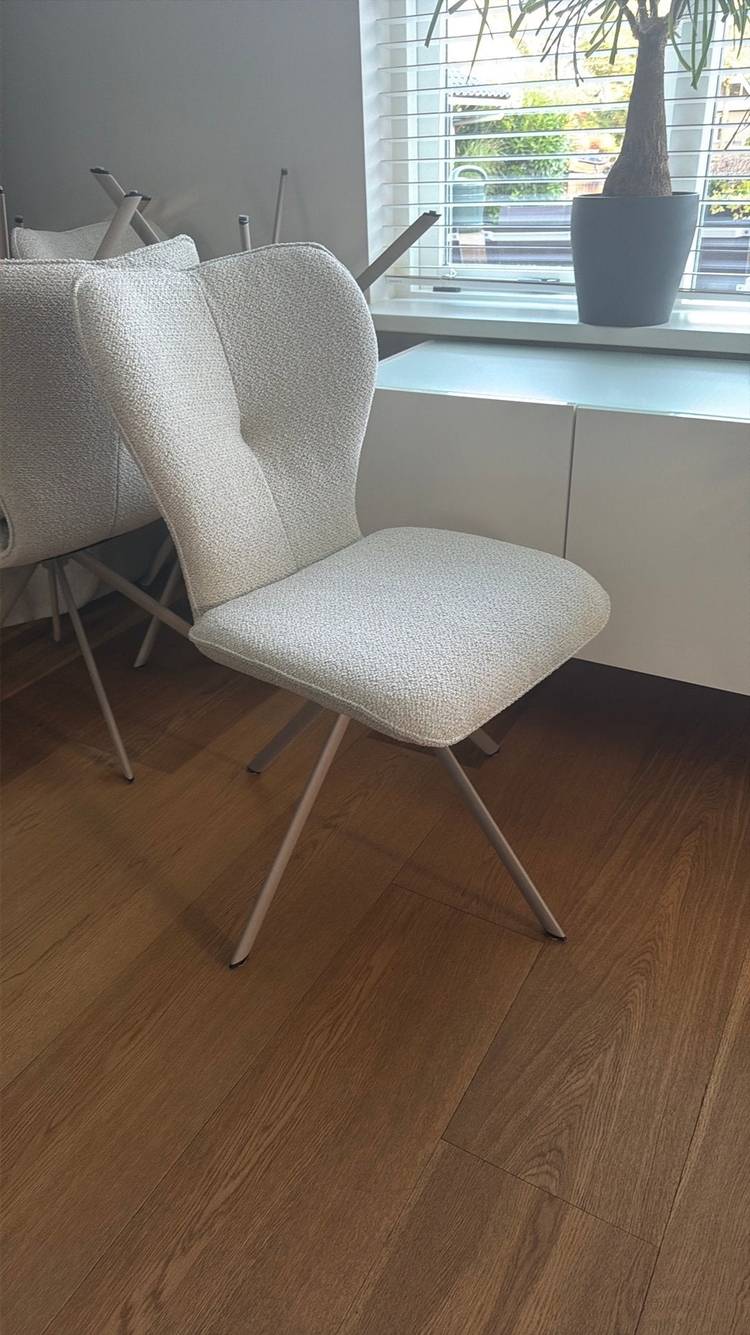 8 nieuwe HE DESIGN eetkamerstoelen, Ophalen, Nieuw, Vijf, Zes of meer stoelen, Stof