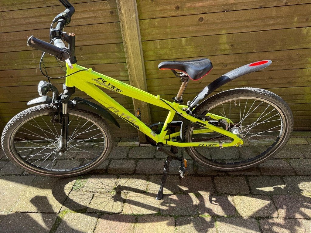 FLYKE kinderfiets, Fietsen en Brommers, Fietsen | Jongens, Terugtraprem, Flyke, Versnellingen, Ophalen of Verzenden