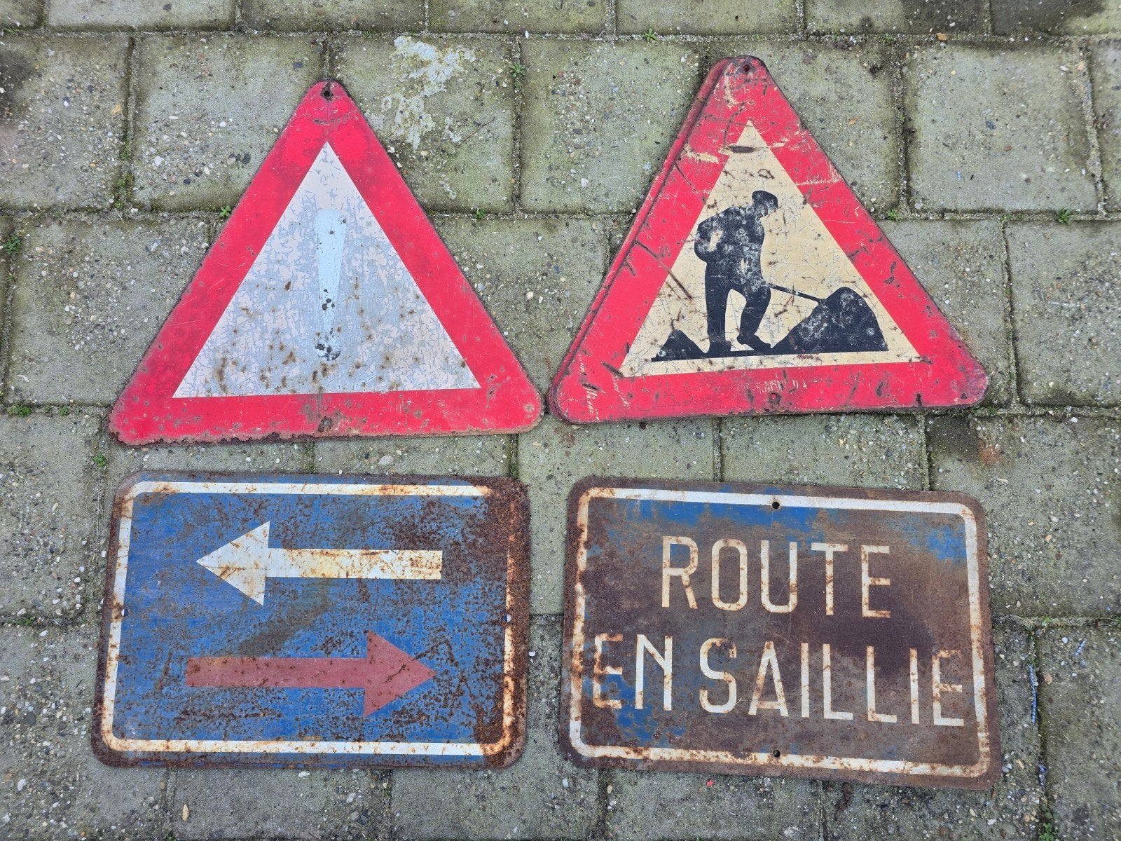 Oude Franse Verkeersborden - Diverse Borden, Antiek en Kunst, Ophalen