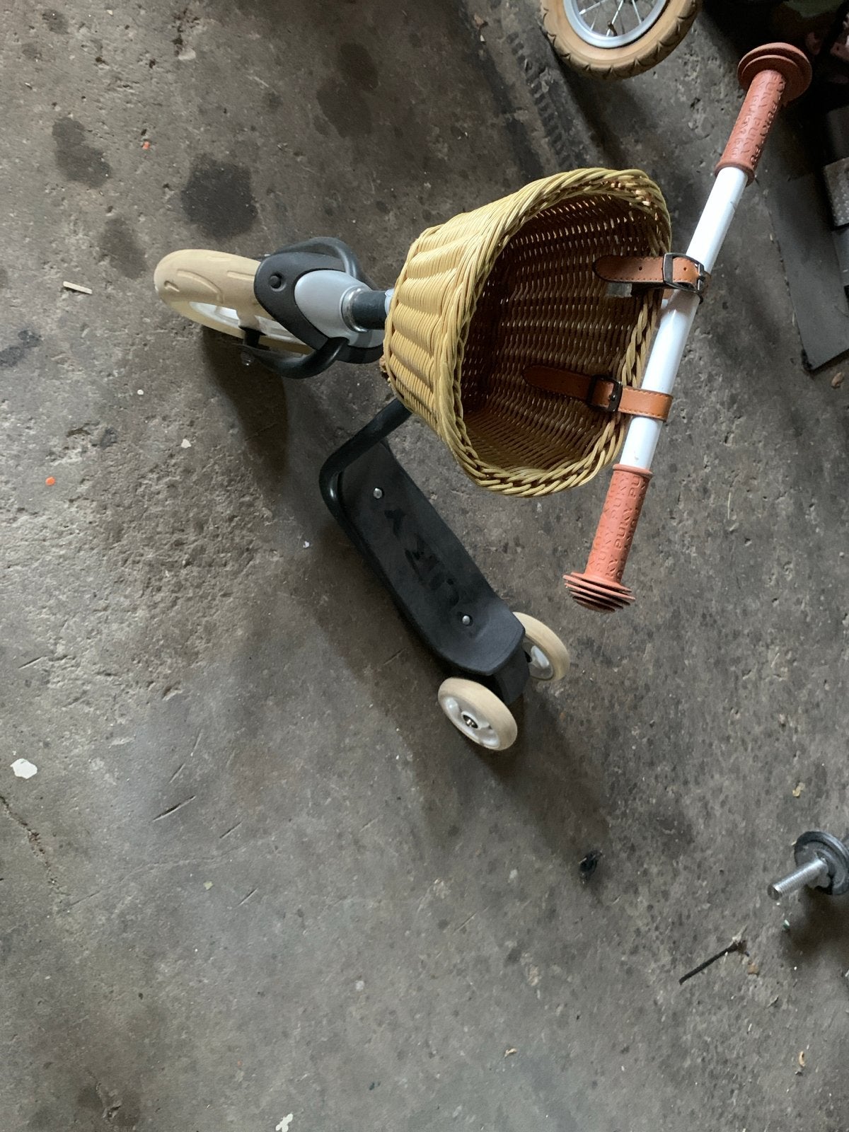 Puky driewieler step met mandje, Fietsen en Brommers, Ophalen of Verzenden, Gebruikt