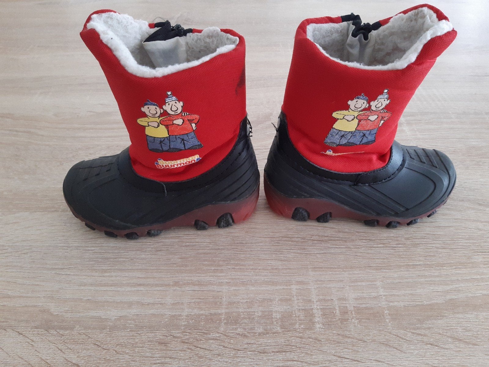 Buurman en Buurman lichtgevende snowboots maat 24, Kinderen en Baby's, Kinderkleding | Schoenen en Sokken, Gebruikt, Jongen of Meisje