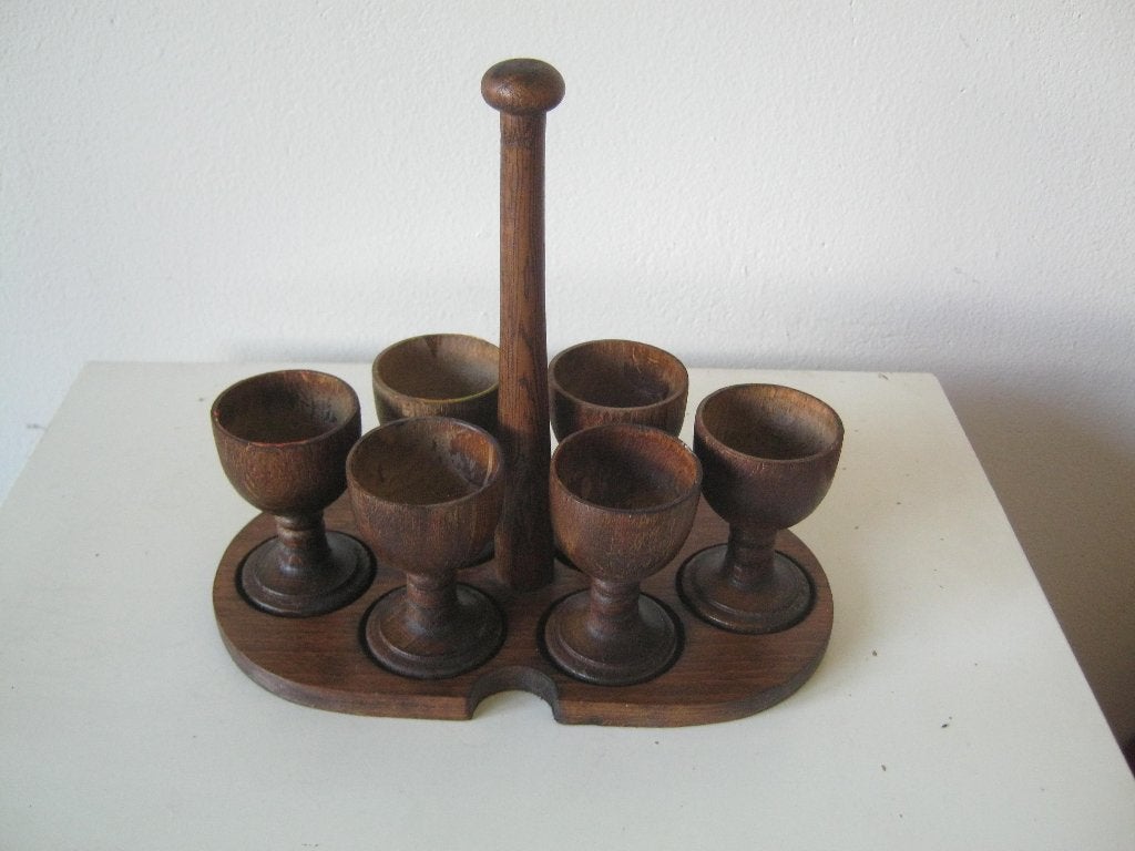 Hele mooie vintage houten eierdopjeshouder met 6 eierdopjes, Overige typen, Hout, Ophalen of Verzenden, Zo goed als nieuw
