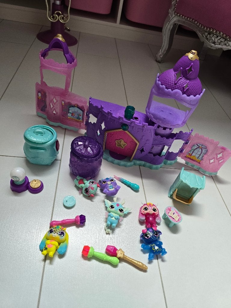 magix mixxie kasteel met toebehoren, Ophalen, Zo goed als nieuw, Plastic