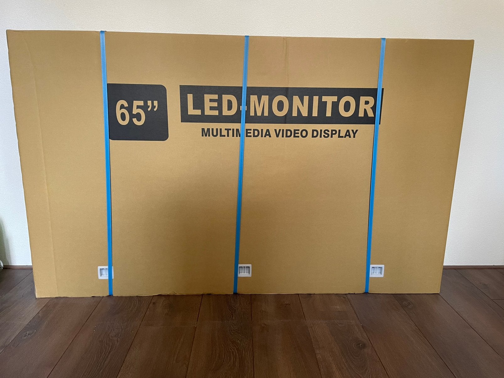 Nieuw 65 inch 4K UHD professioneel display – SAMPO PMQ65ML, Ophalen, Nieuw, Tv en Weergevers