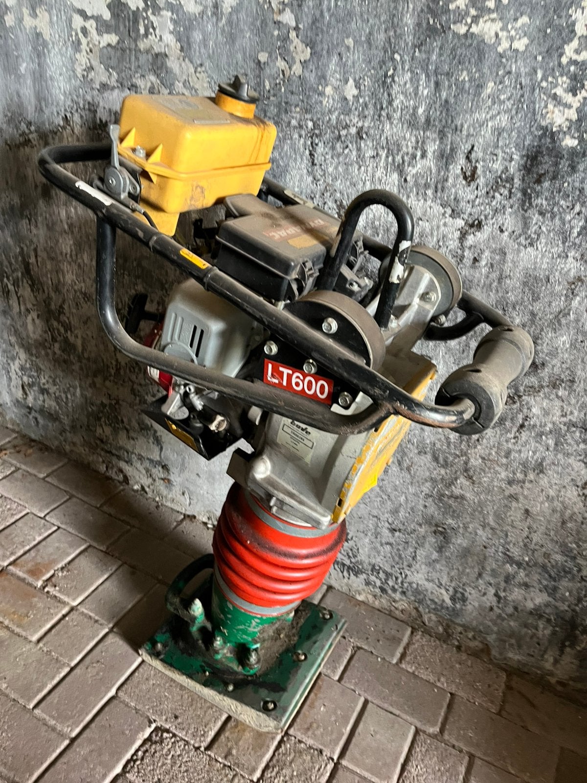 Wacker stamper, Ophalen of Verzenden, Zo goed als nieuw