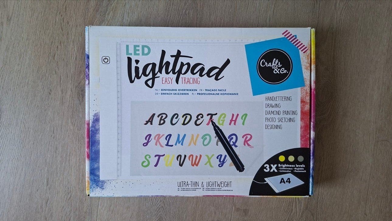 Crafty Studio LED Lightpad A4 - Teken- en overtrekplaat, Ophalen of Verzenden, Zo goed als nieuw, Overige typen