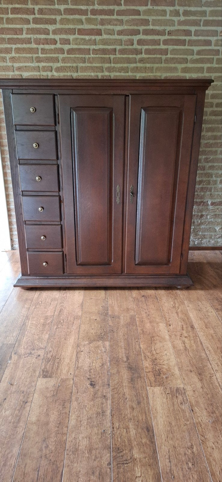 Kast, Ophalen