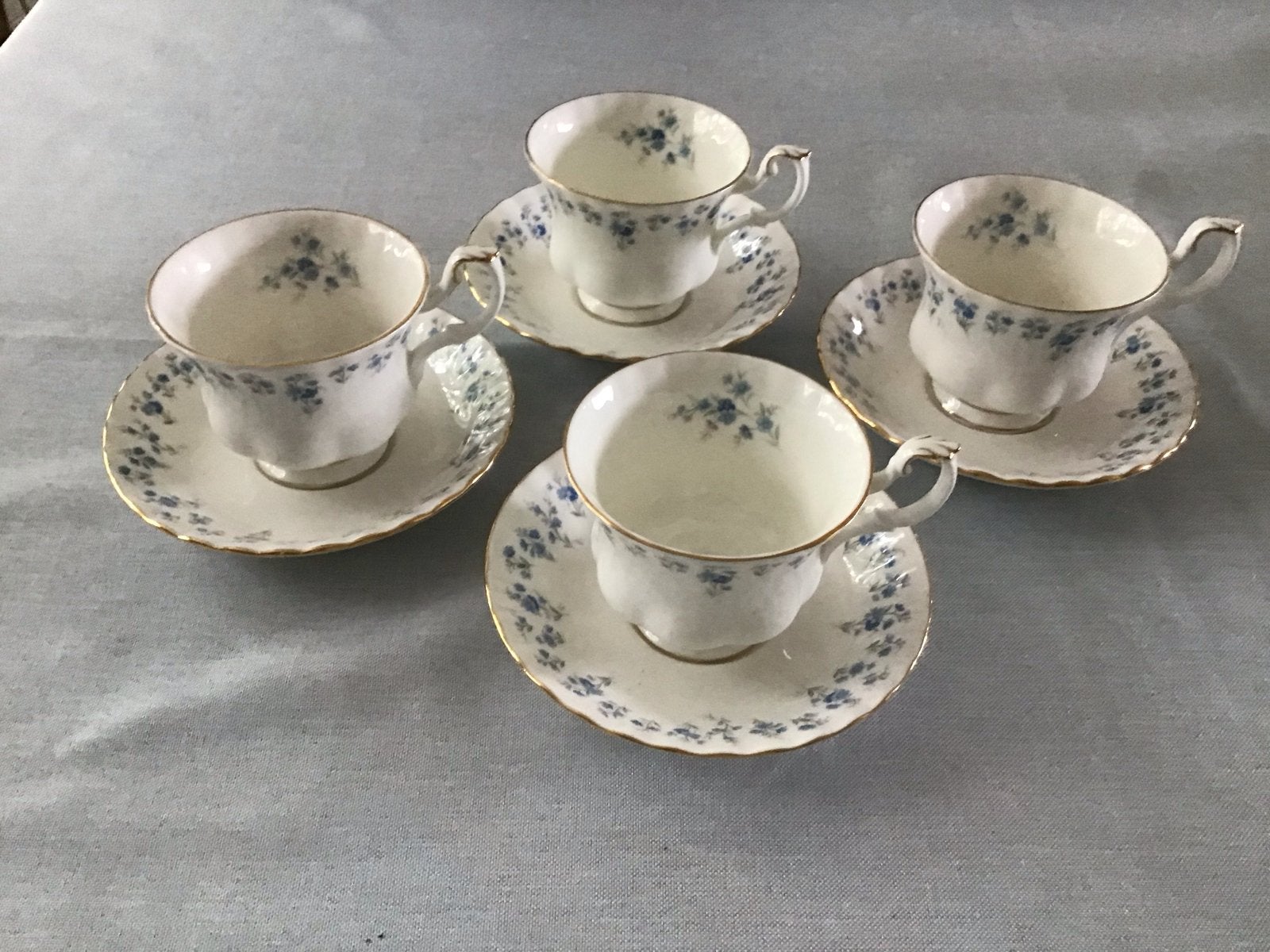 Royal Albert Memory Lane servies - Nieuw porselein, Ophalen, Klassiek, Overige typen, Nieuw