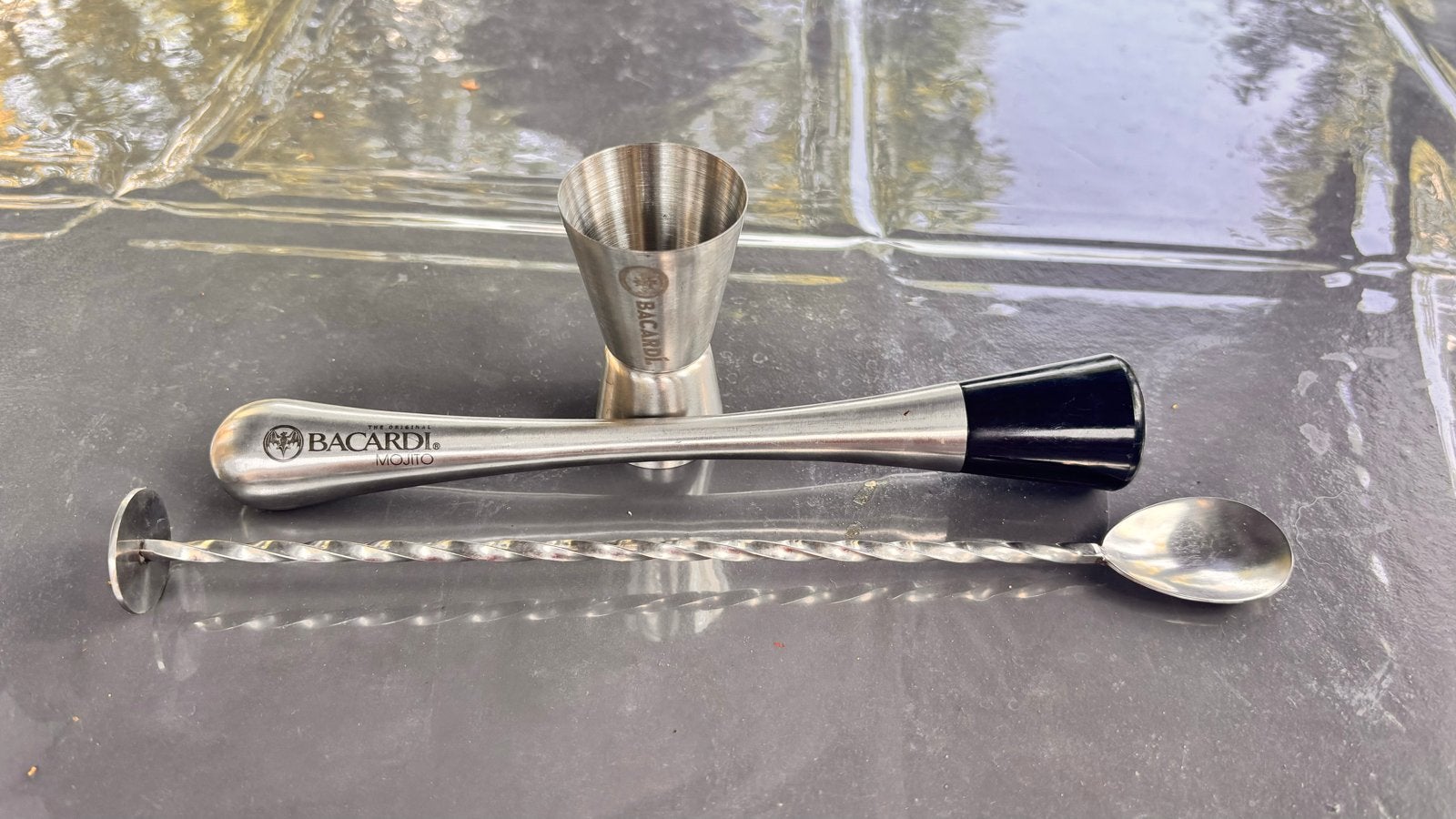 Bacardi cocktail set, ijsblokvormpjes en ijsemmer, Ophalen, Zo goed als nieuw, Overige typen