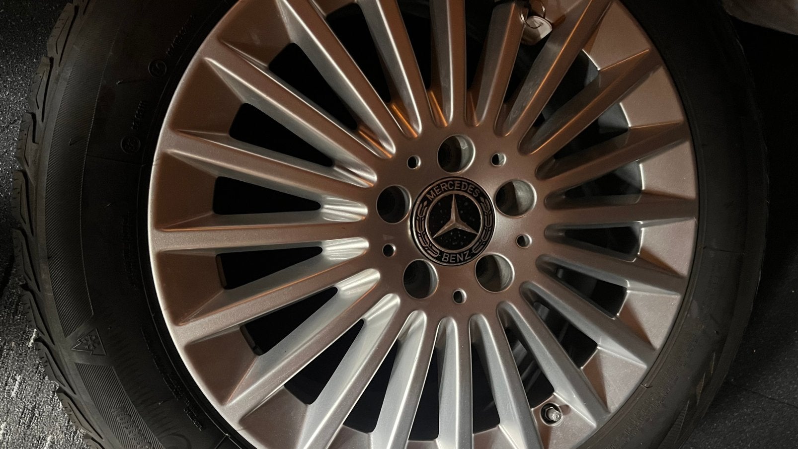 Mercedes C-Klasse 17 inch spaakvelgen met banden Origineel, Ophalen, Gebruikt, Banden en Velgen, 17 inch
