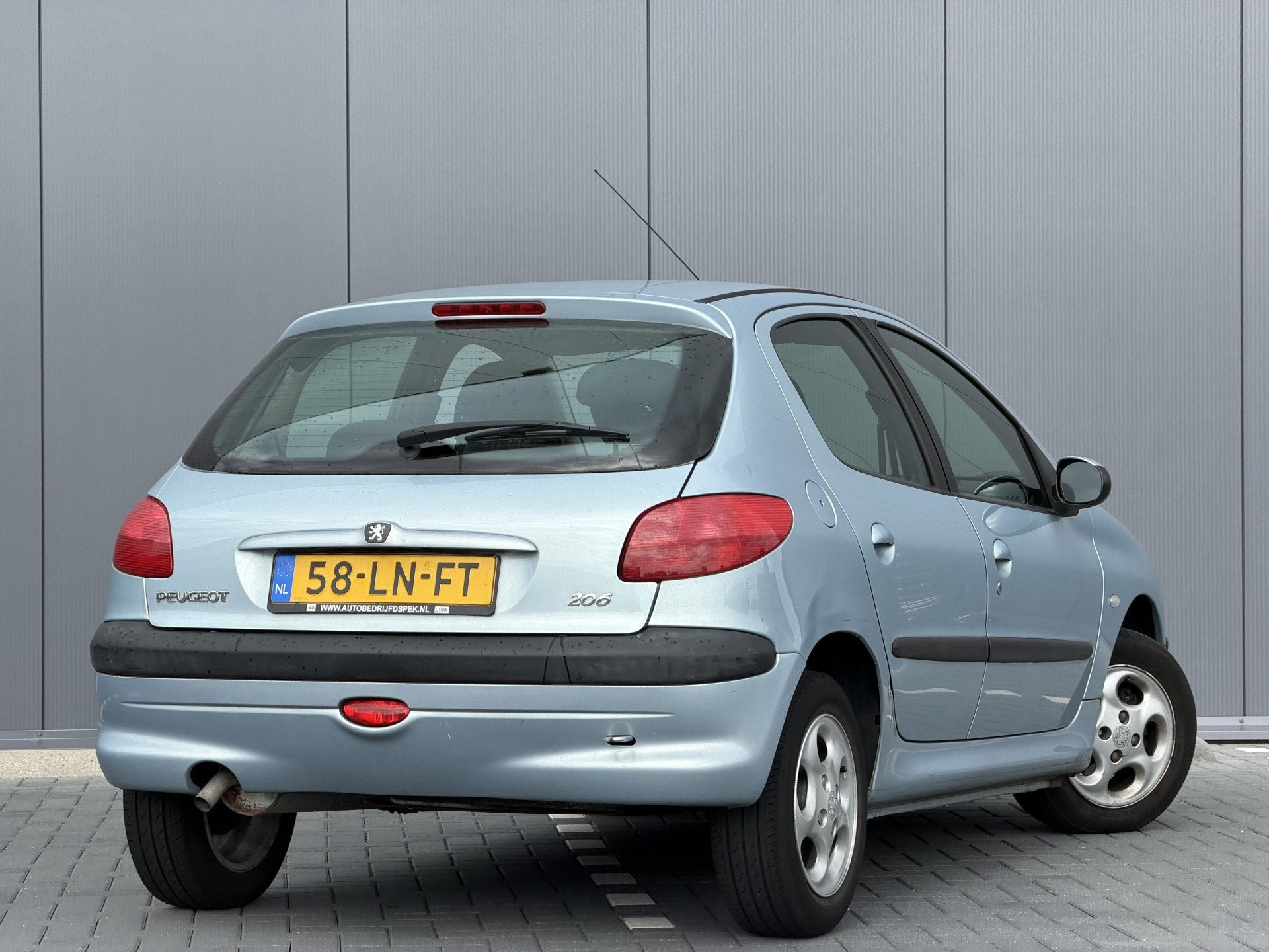 Peugeot 206 1.4 X-line | Nieuw binnen | RIJKLAAR | Apk tot 1, Auto's, Peugeot, Voorwielaandrijving, Stof, 4 cilinders, Metallic lak