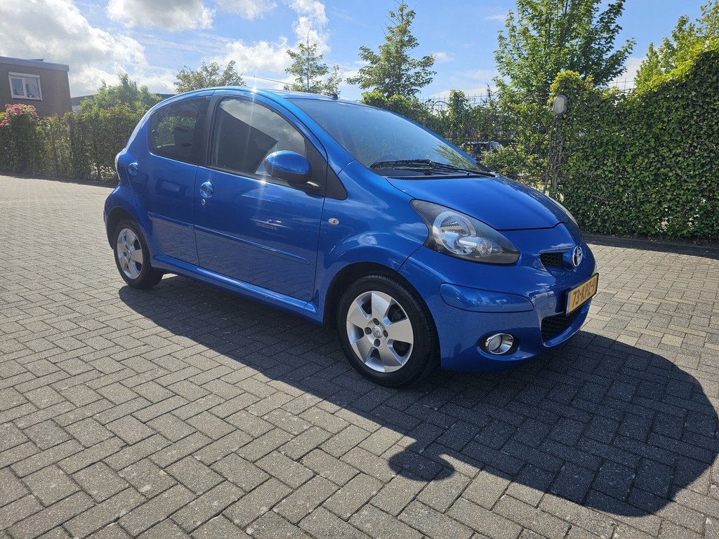 Toyota Aygo 1.0-12V Dynamic Blue (bj 2010), Auto's, Toyota, Bedrijf, Te koop, Aygo, ABS, Airbags, Airconditioning, Alarm, Centrale vergrendeling