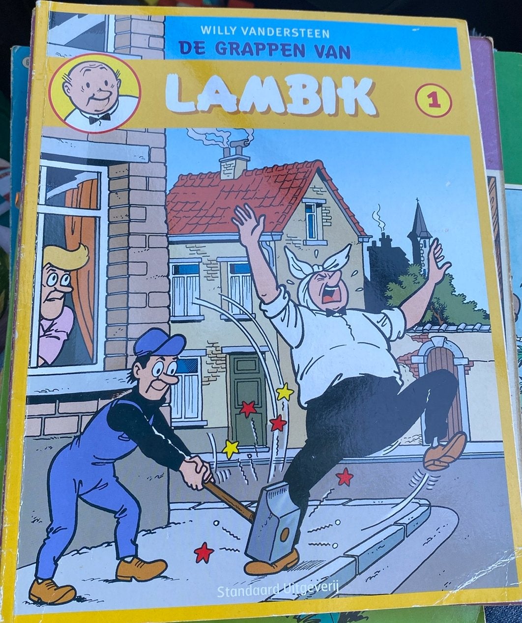 Lambik deel 1 de grappen van, Eén stripboek, Ophalen of Verzenden, Zo goed als nieuw