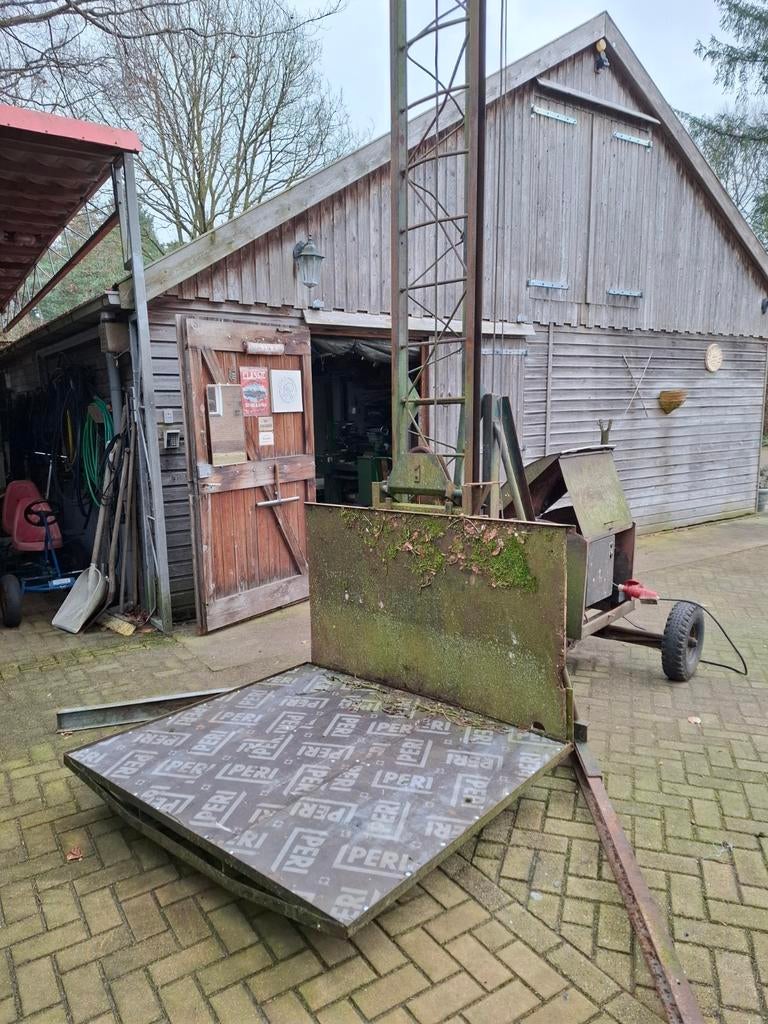 Bouwlift, Doe-het-zelf en Verbouw, Steigers, Ophalen, Gebruikt, Overige typen, 5 meter of hoger