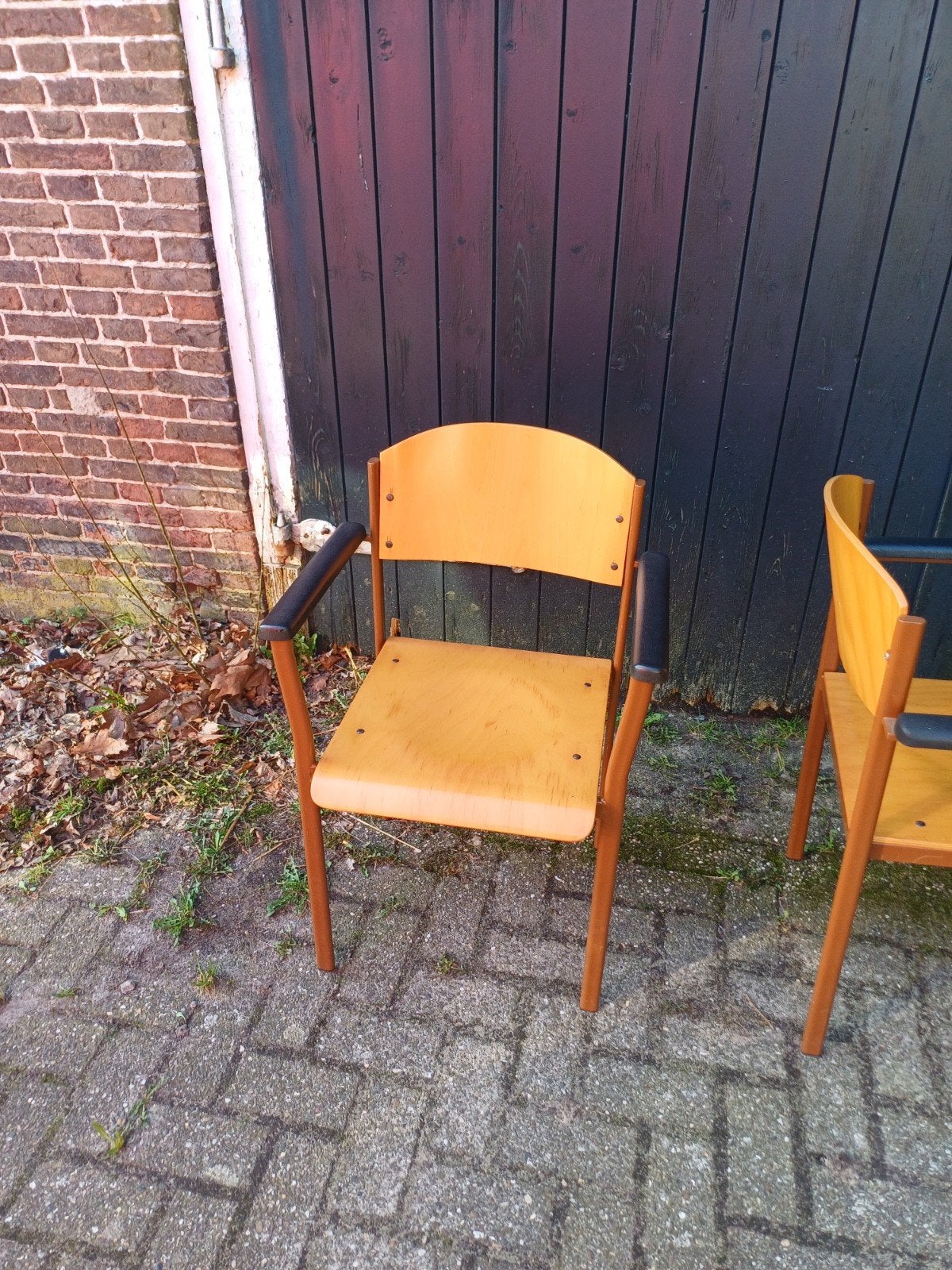 40 x vintage schoolstoelen kerkstoelen partij stoelen, Ophalen, Gebruikt, Bruin, Vijf, Zes of meer stoelen