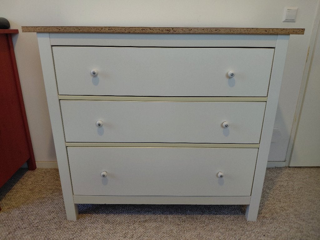 Ikea Hemnes witte ladekast, Huis en Inrichting, Kasten | Ladekasten, Ophalen, Gebruikt, 100 tot 150 cm, 3 of 4 laden