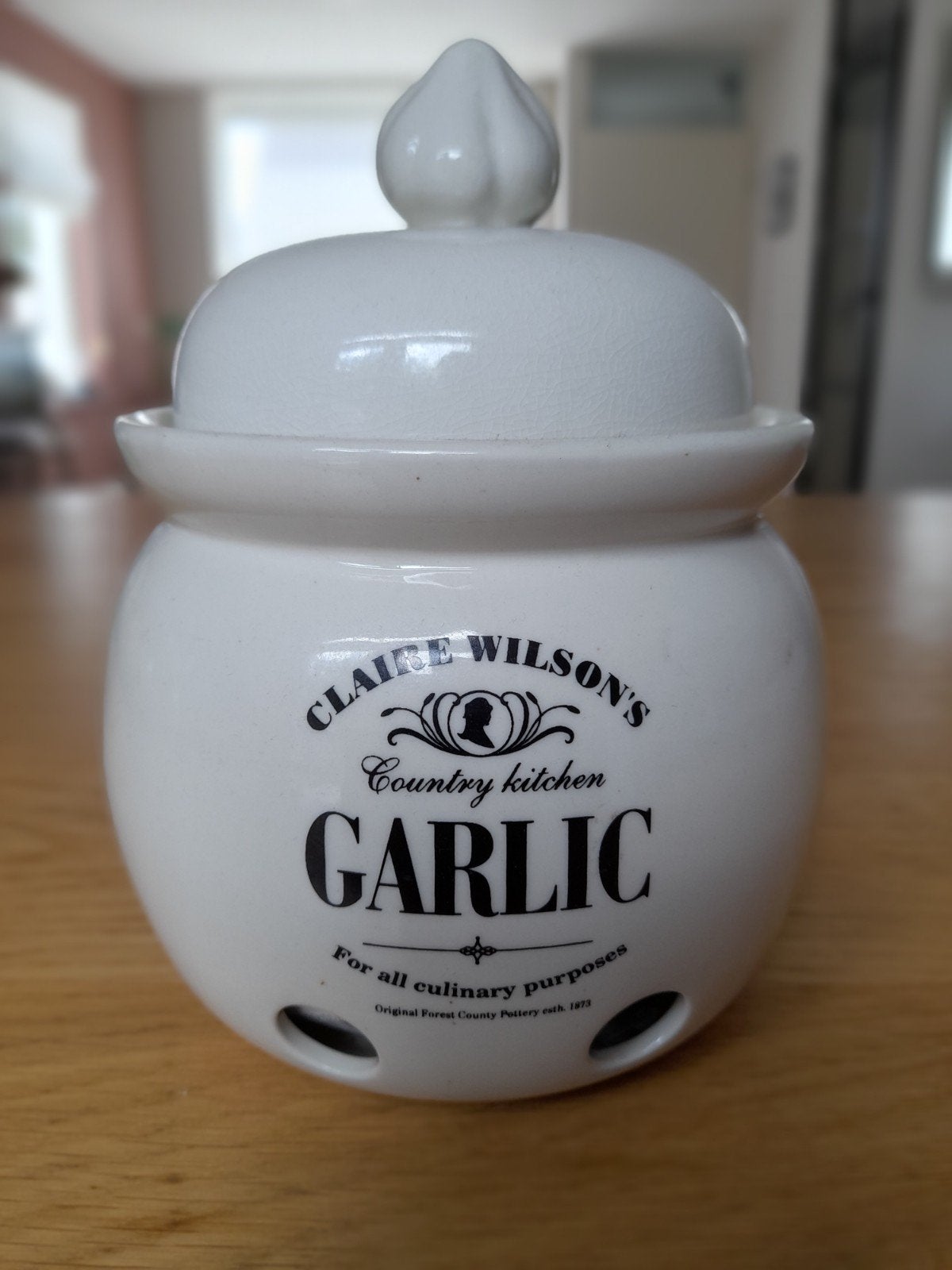 Claire Wilson's Country Kitchen Knoflookpot, Ophalen, Zo goed als nieuw, Voorraadpot, Steen/keramiek