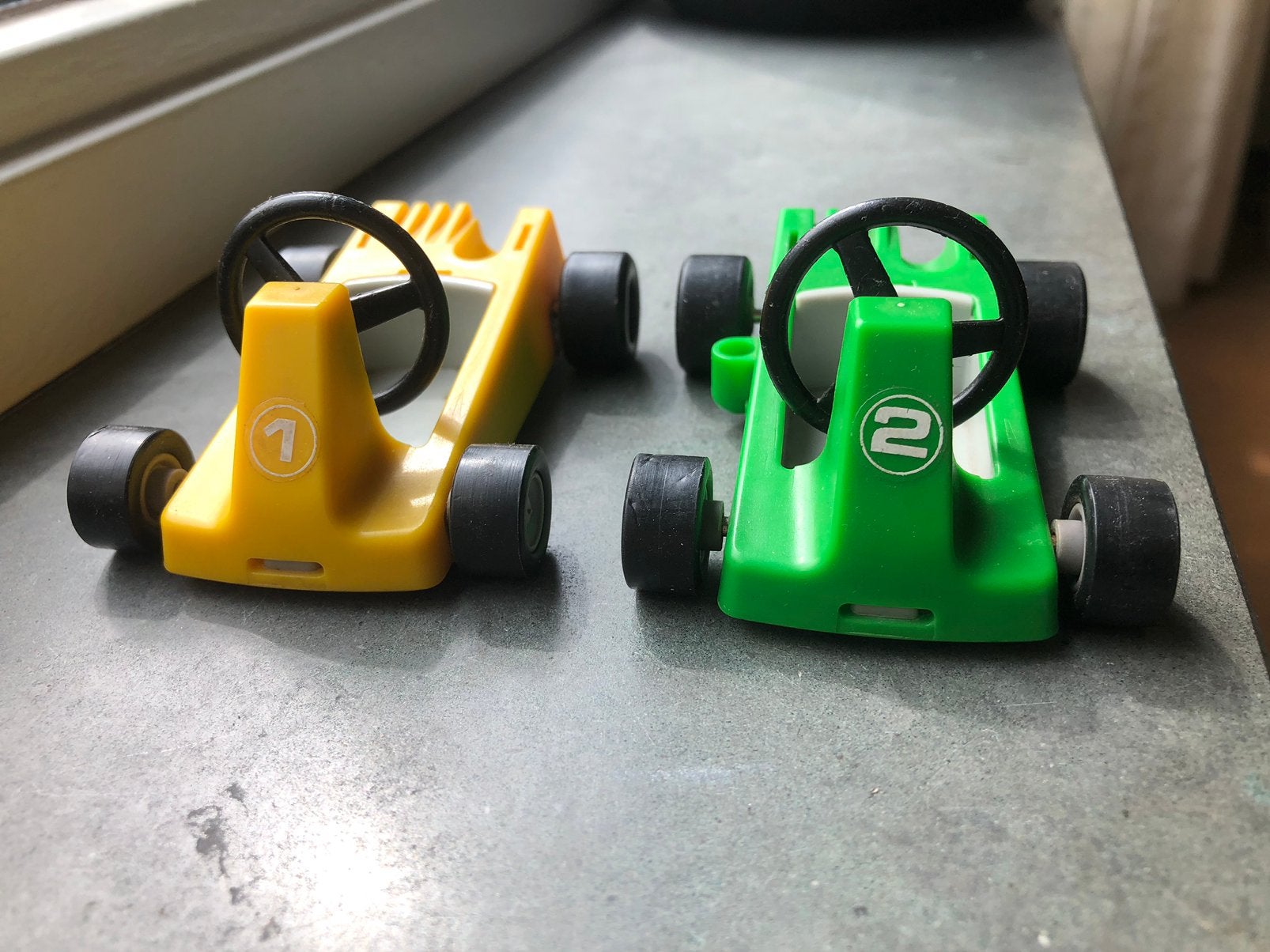 2 maal Playmobil System kart / raceauto - 1979 geobra, Ophalen of Verzenden, Gebruikt