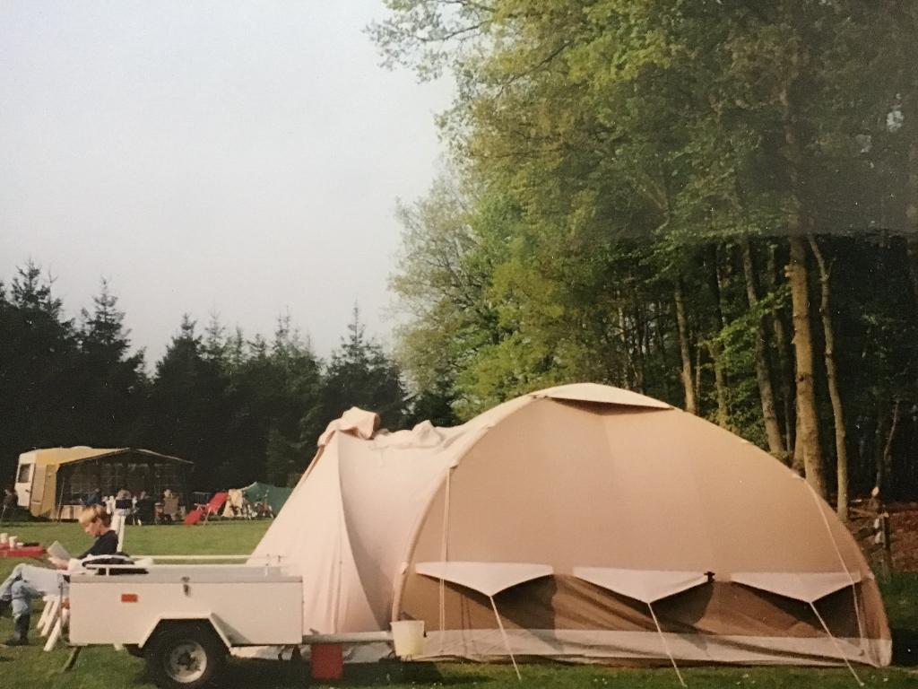 KARSTEN opblaastent (3 x 4 mrt), Ophalen, Gebruikt, Tot en met 4