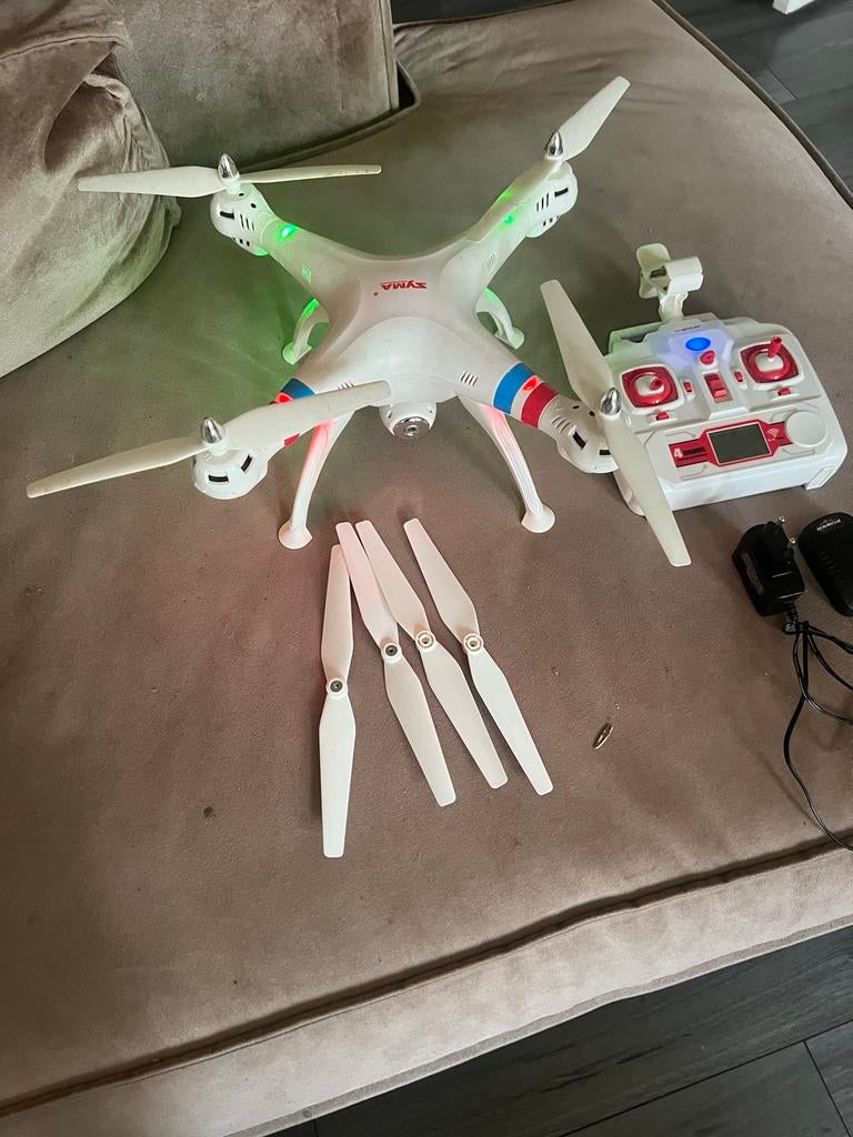 Syma X5C Drone met Camera en Afstandsbediening, Audio, Tv en Foto, Drones, Gebruikt, Basiskwaliteit, Syma, Minder dan 100 meter