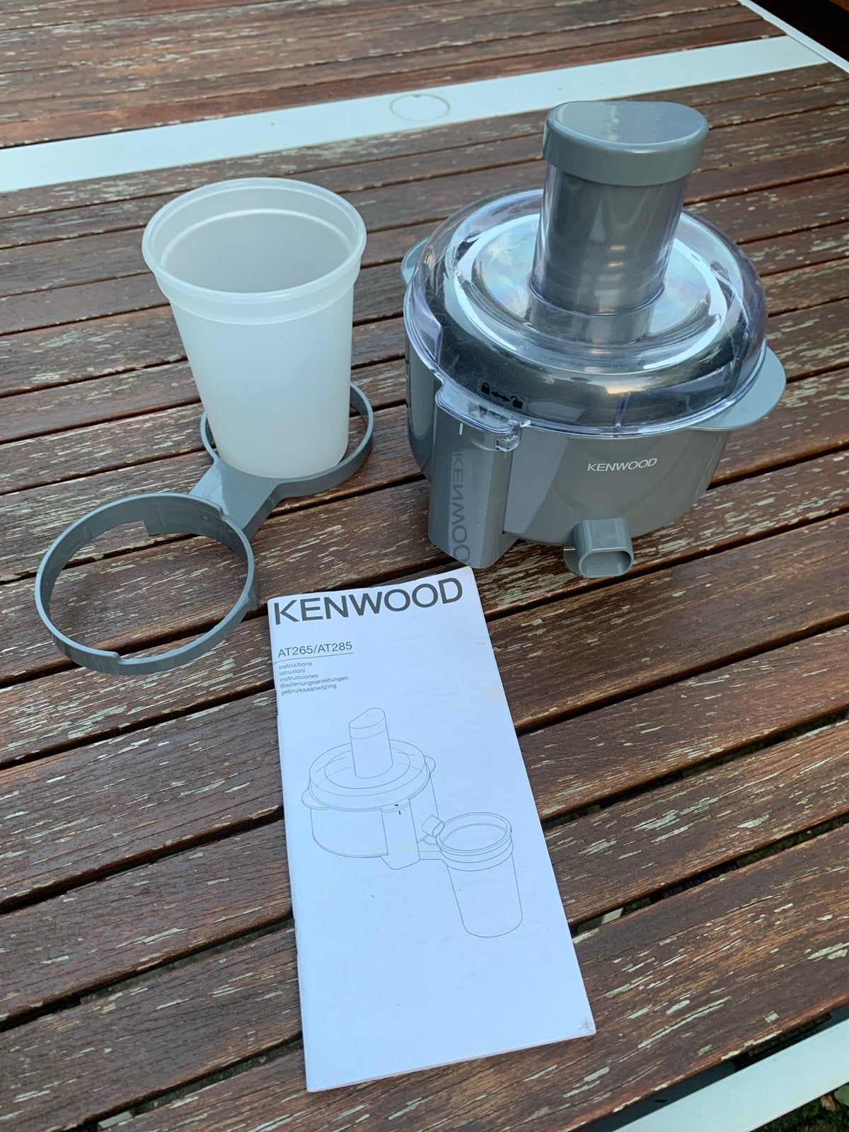Kenwood AT265/AT285 sapcentrifuge - Zo goed als nieuw, Witgoed en Apparatuur, Ophalen of Verzenden, Zo goed als nieuw, Vaatwasserbestendig
