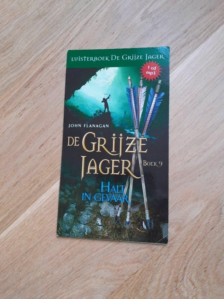 Luisterboek "De Grijze Jager" boek 9, Ophalen of Verzenden, John Flanagan, Cd, Kind