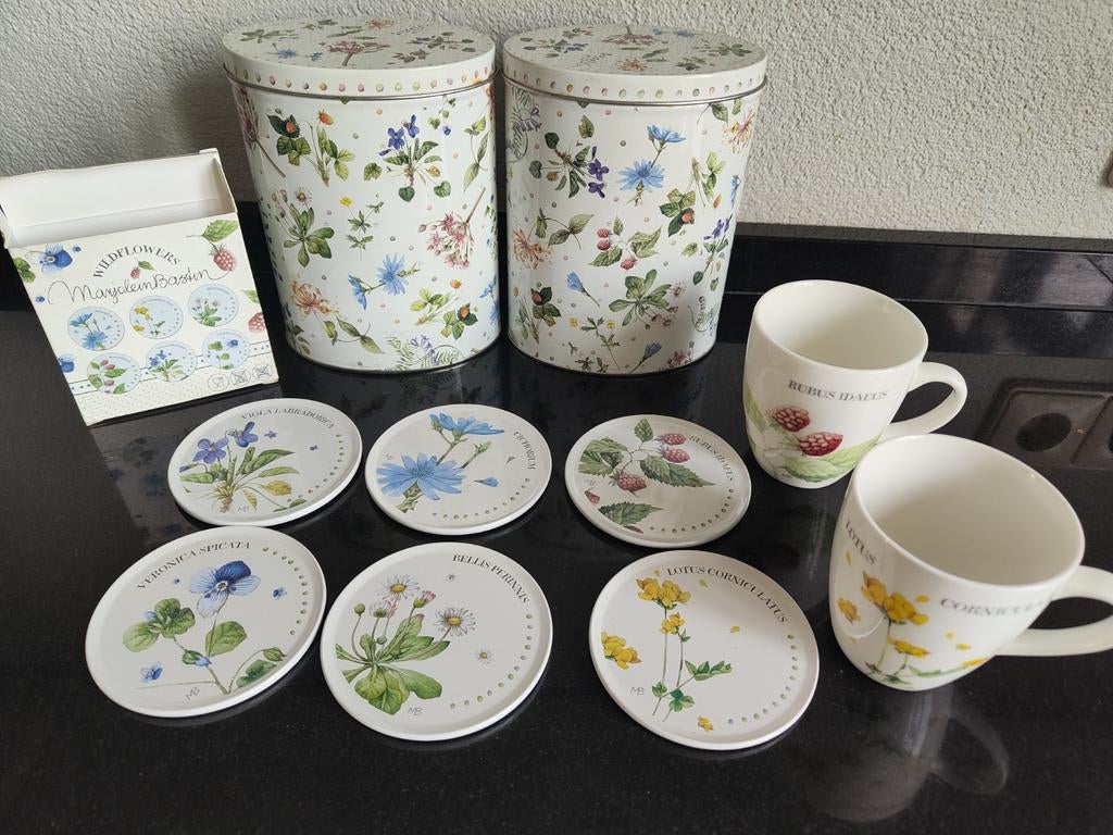 Marjolein Bastin Wild flowers blikken, mokken & onderzetters, Huis en Inrichting, Keuken | Servies, Overige typen, Nieuw, Ophalen of Verzenden