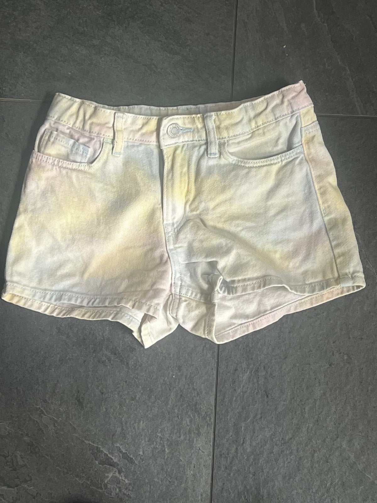 Korte broek 140, Kinderen en Baby's, Ophalen of Verzenden, Gebruikt, Meisje, Broek