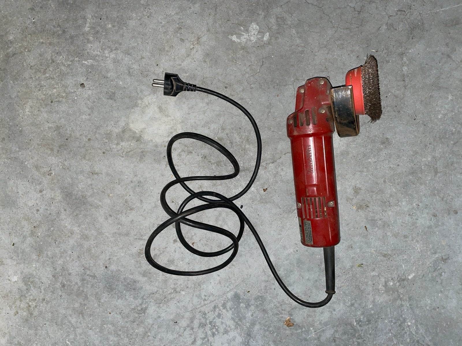 Makita haakse slijper M954 - 115mm Disc Grinder, Ophalen of Verzenden, Gebruikt, Minder dan 700 watt, Haakse handslijpmachine