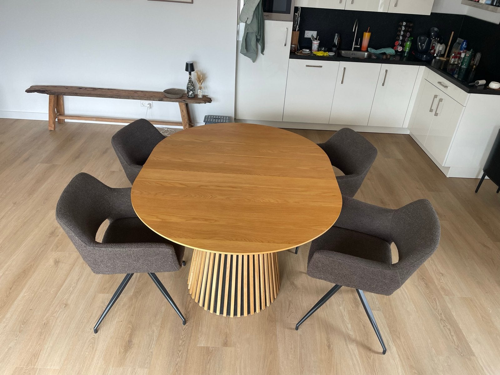 Leen Bakker Eettafel Irene - Uitschuifbaar - Rond/Ovaal, Huis en Inrichting, Tafels | Eettafels, Ophalen, 100 tot 150 cm, Eikenhout