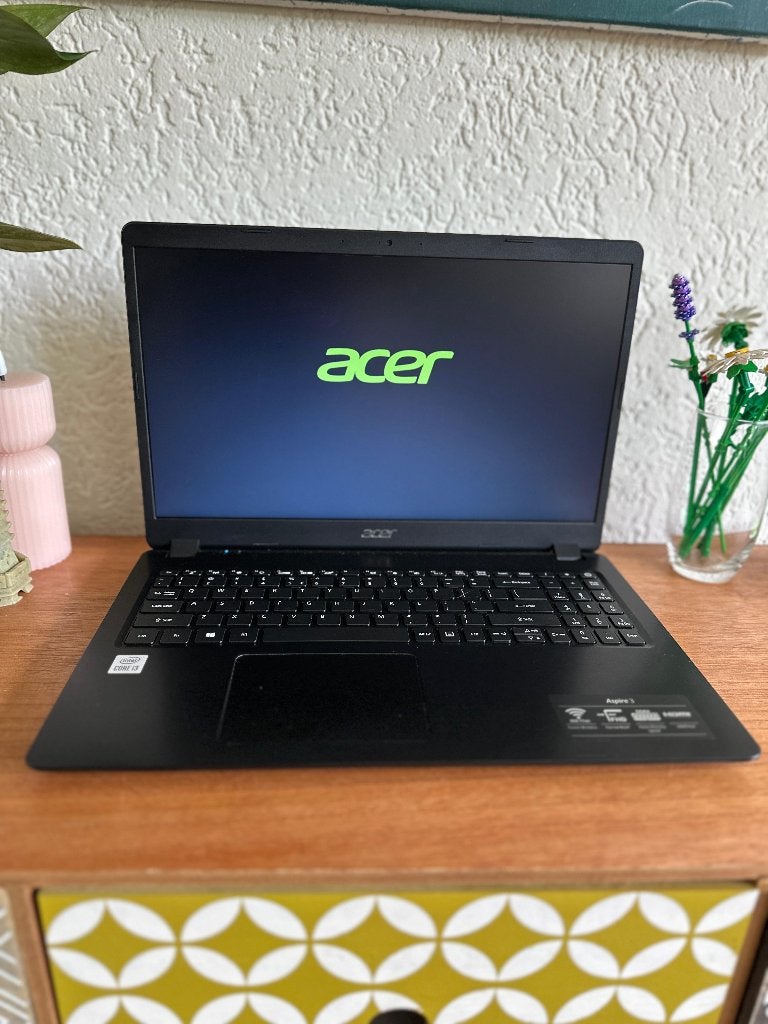 Acer Aspire 3 - Intel Core i3-1005G1 + SSD + 8GB geheugen, Ophalen, 2 tot 3 Ghz, 15 inch, Zo goed als nieuw