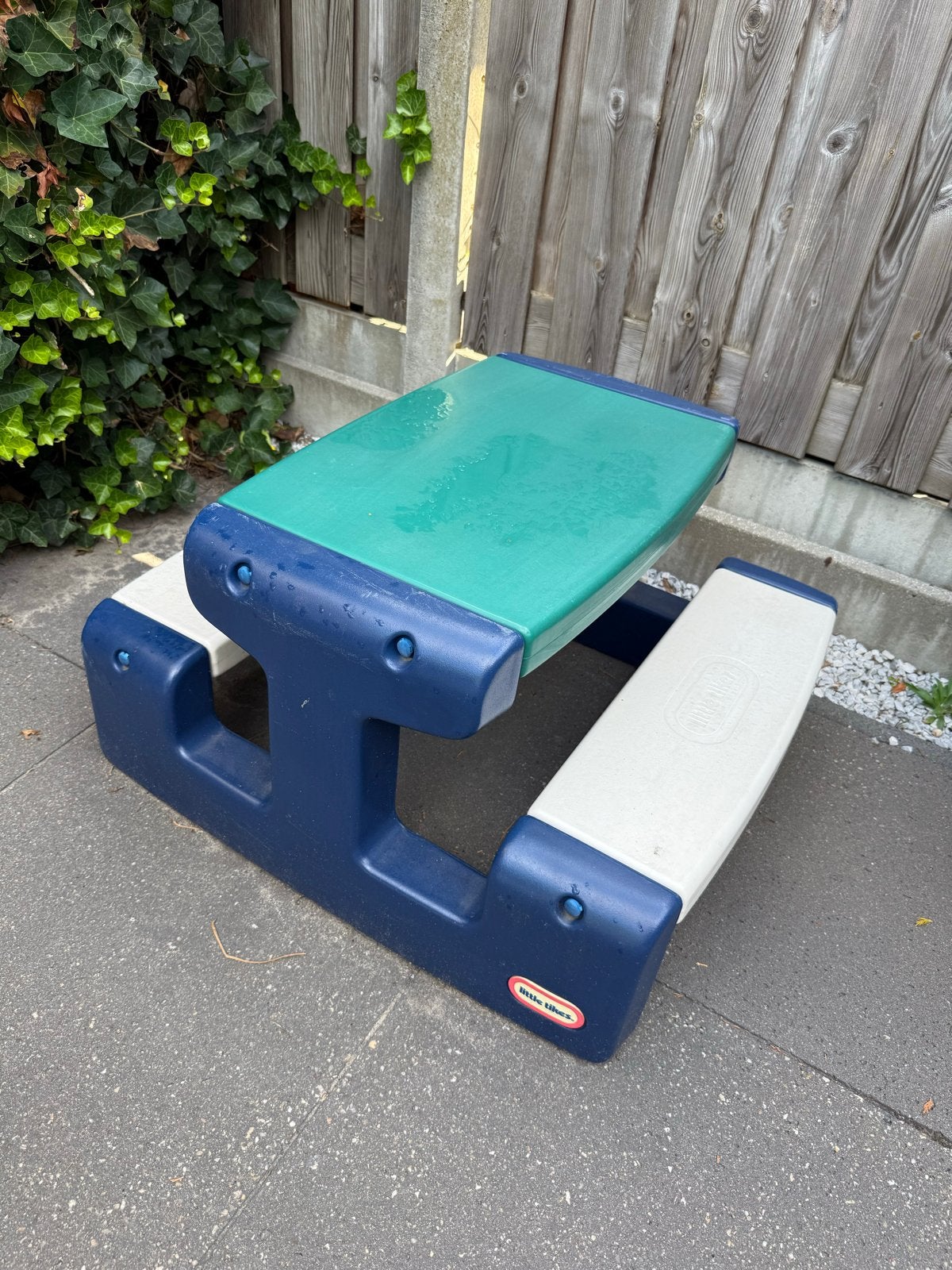 Little Tikes Picknicktafel voor Kinderen, Kinderen en Baby's, Ophalen, Gebruikt, Jongen of Meisje