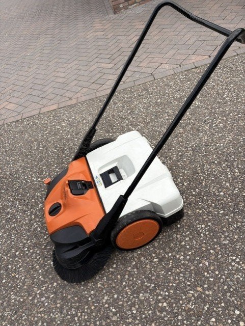 Stihl KGA 770 veegmachine, Ophalen, Zo goed als nieuw, Stihl