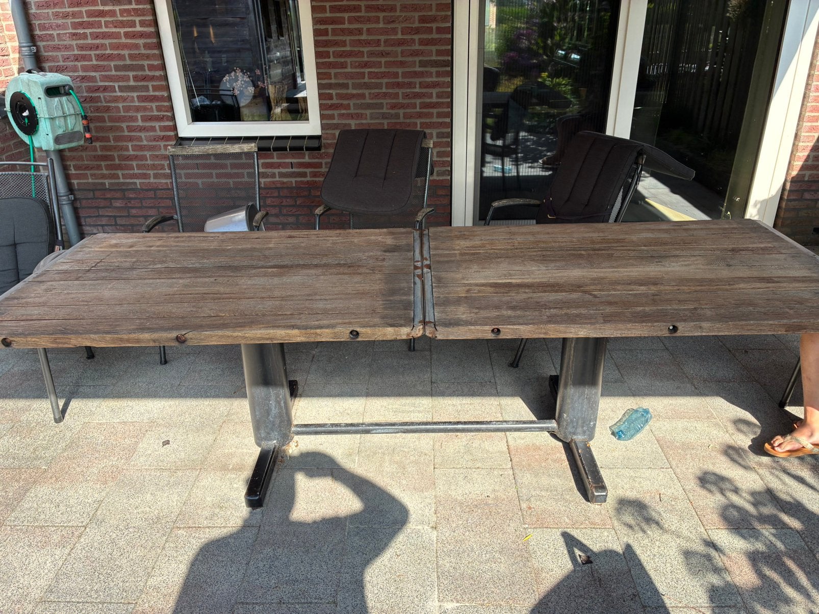 Robuuste tafel groot en zwaar, Tuin en Terras, Tuinbanken, Ophalen, Zo goed als nieuw, Hout