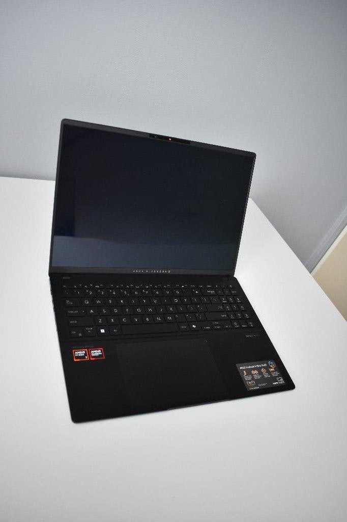 Asus vivobook S 16, Ophalen, Qwerty, Ryzen 7 8845HS, Asus vivibook