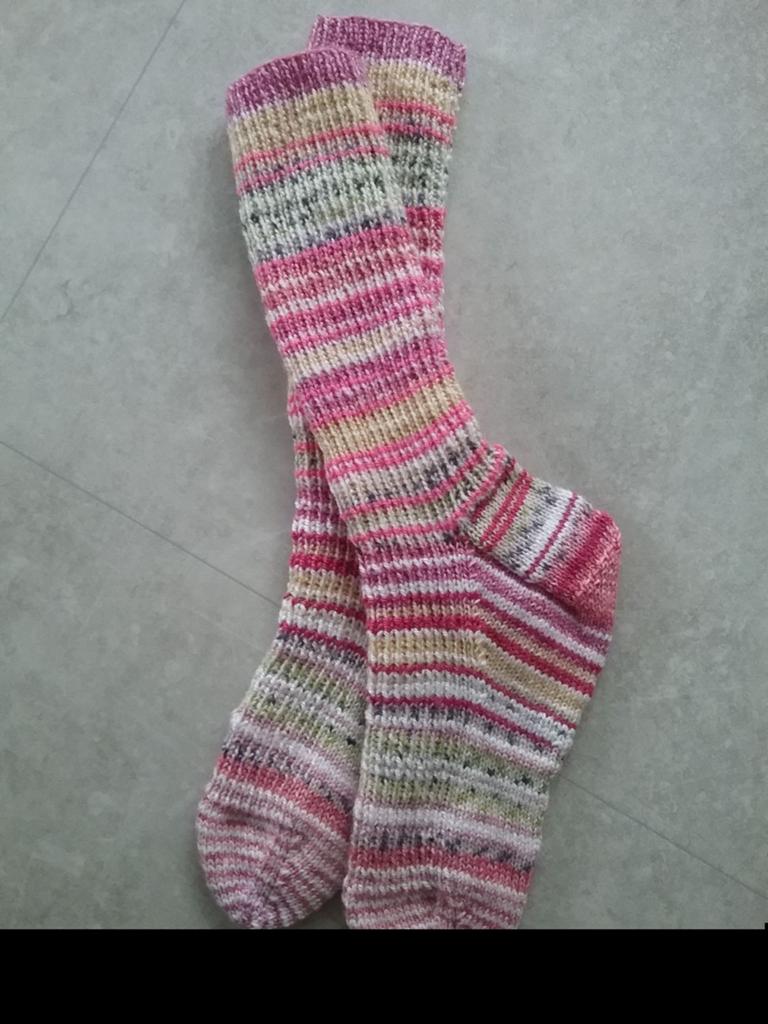 Mooie nieuwe handgebreide warme sokken maat 36/37, Ophalen of Verzenden, Nieuw, Sokken en Kniesokken