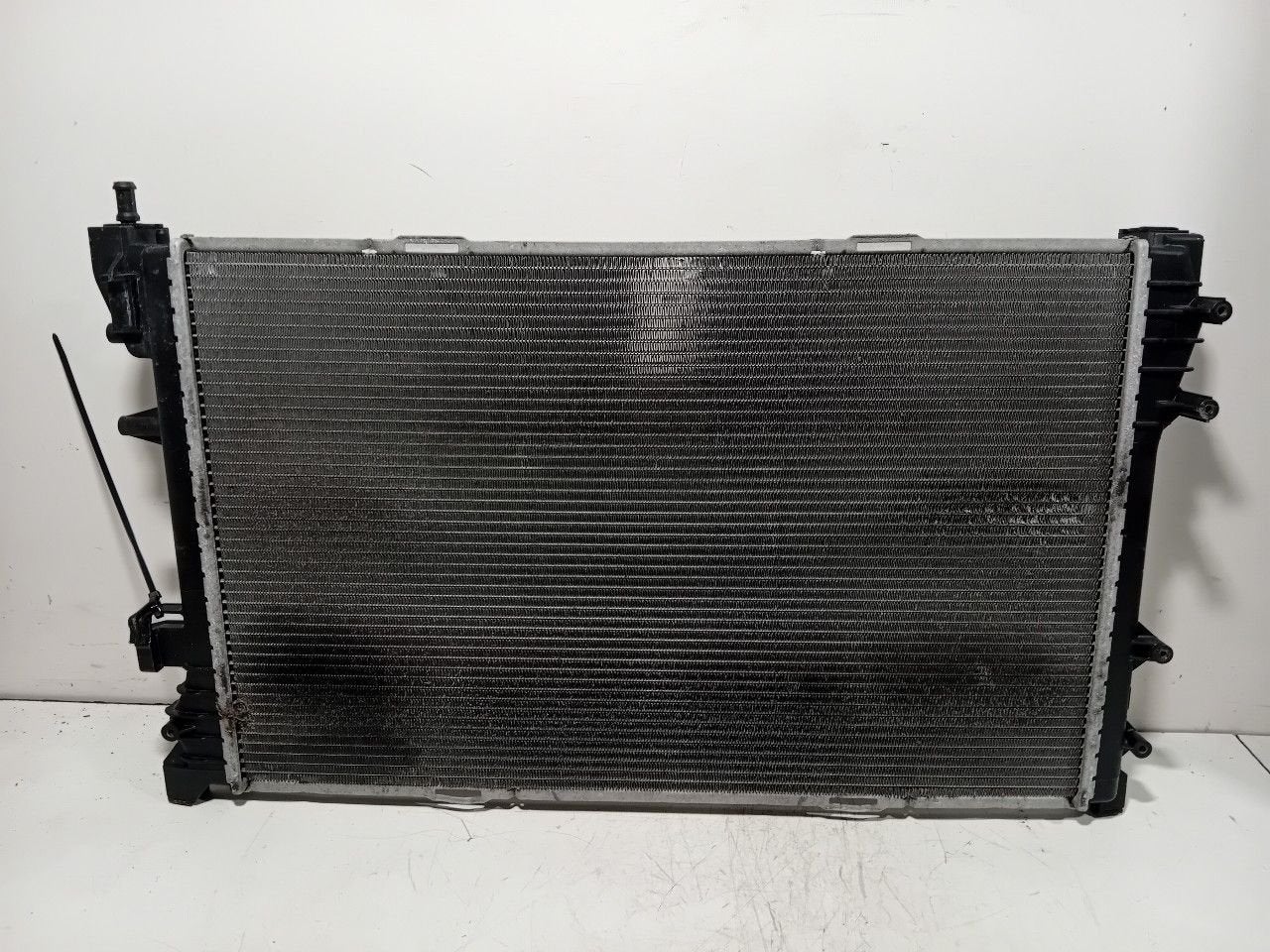 Radiateur Fiat 500, Onderdelen@venauto.nl, Van der Ven Autorecycling B.V., Gebruikt, Ettenseweg 76, 4706 PB Roosendaal, The Netherlands