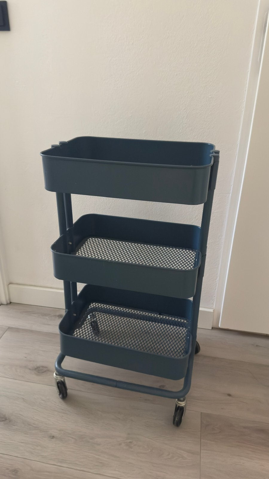 IKEA RÅSKOG Roltafel Grijblauw, Huis en Inrichting, Ophalen, Gebruikt