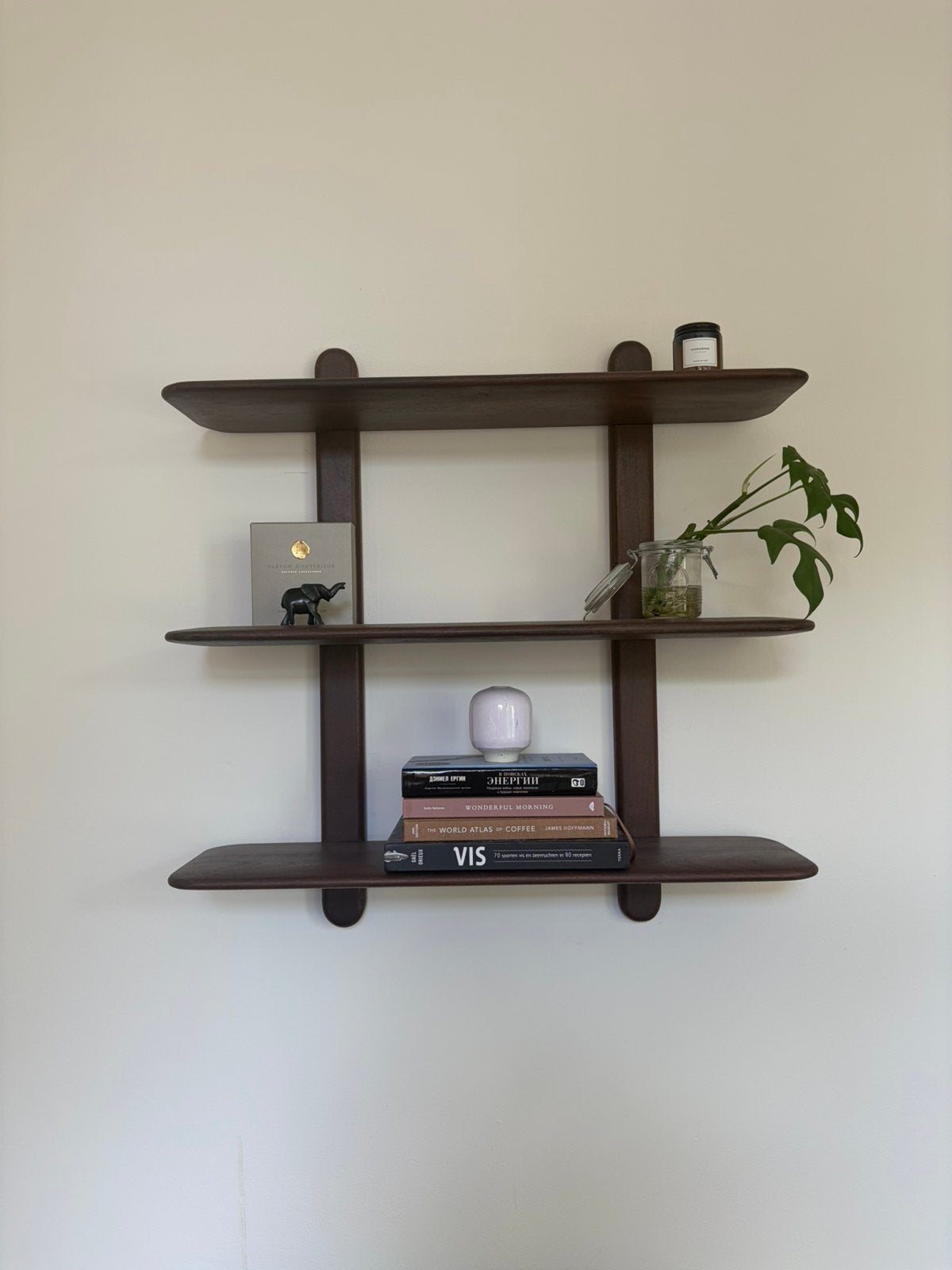 Nieuwe wandplank Sklum, Huis en Inrichting, Woonaccessoires | Wandplanken en Boekenplanken, Ophalen, Zo goed als nieuw