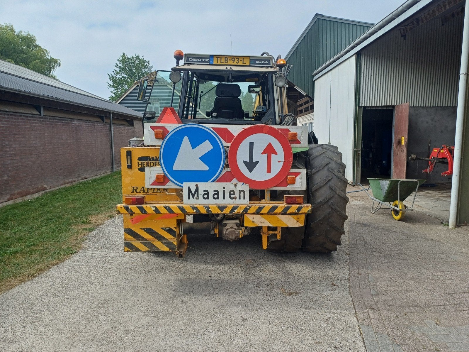 Actie bord, voorrangs regeling, Eén persoon