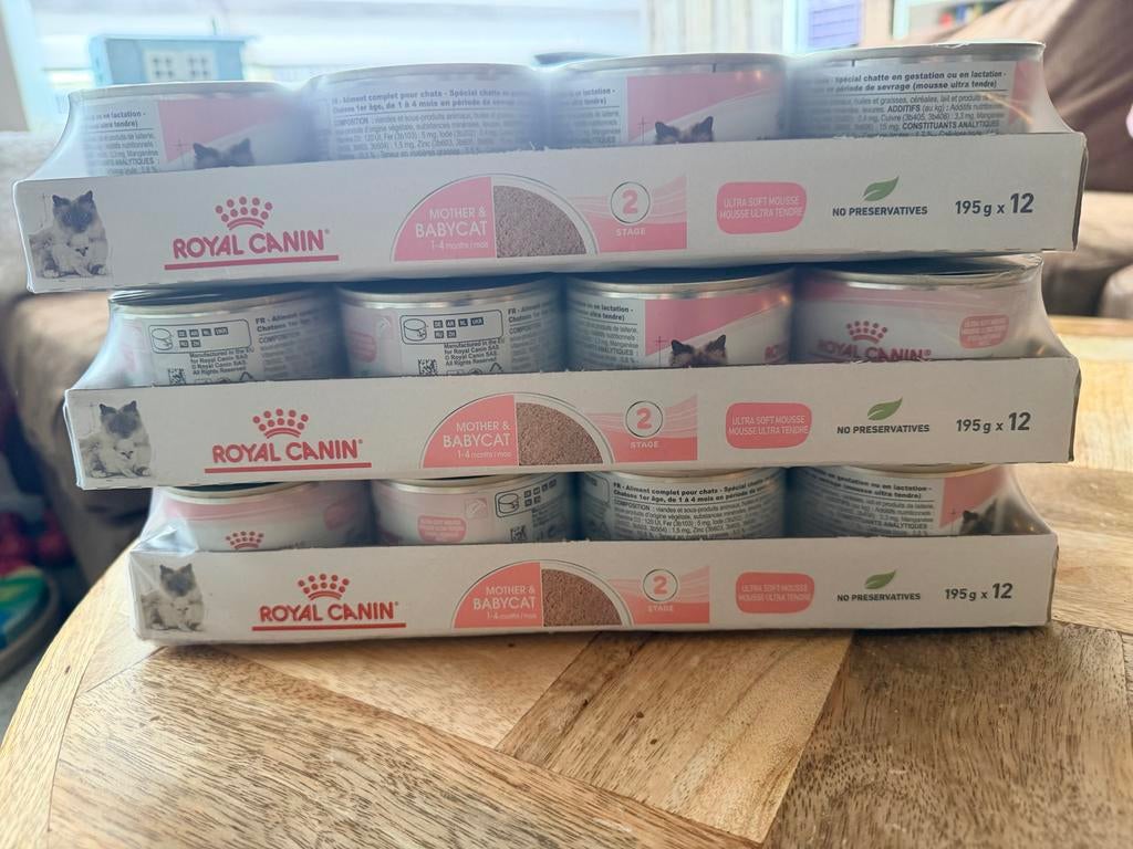 Royal Canin Mother & Babycat Mousse tray (12 x 195 gram)., Dieren en Toebehoren, Ophalen of Verzenden, Kat