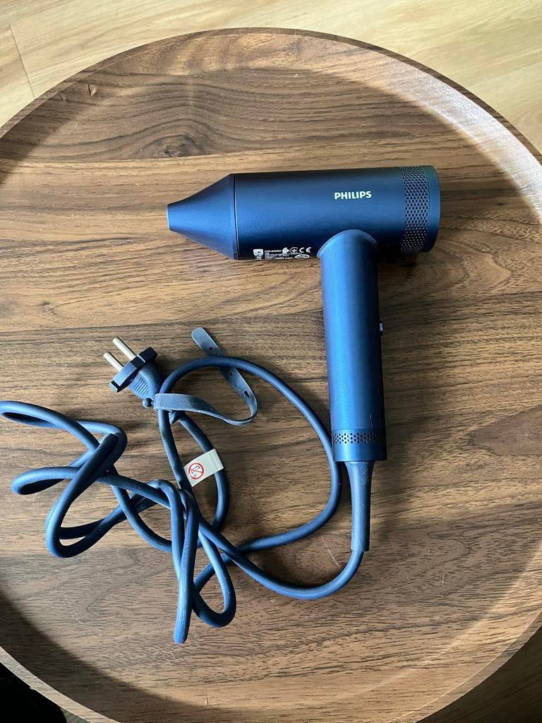 Nieuwe Philips Series 8000 Haardroger!, Ophalen of Verzenden, Nieuw, Föhn of Haardroger