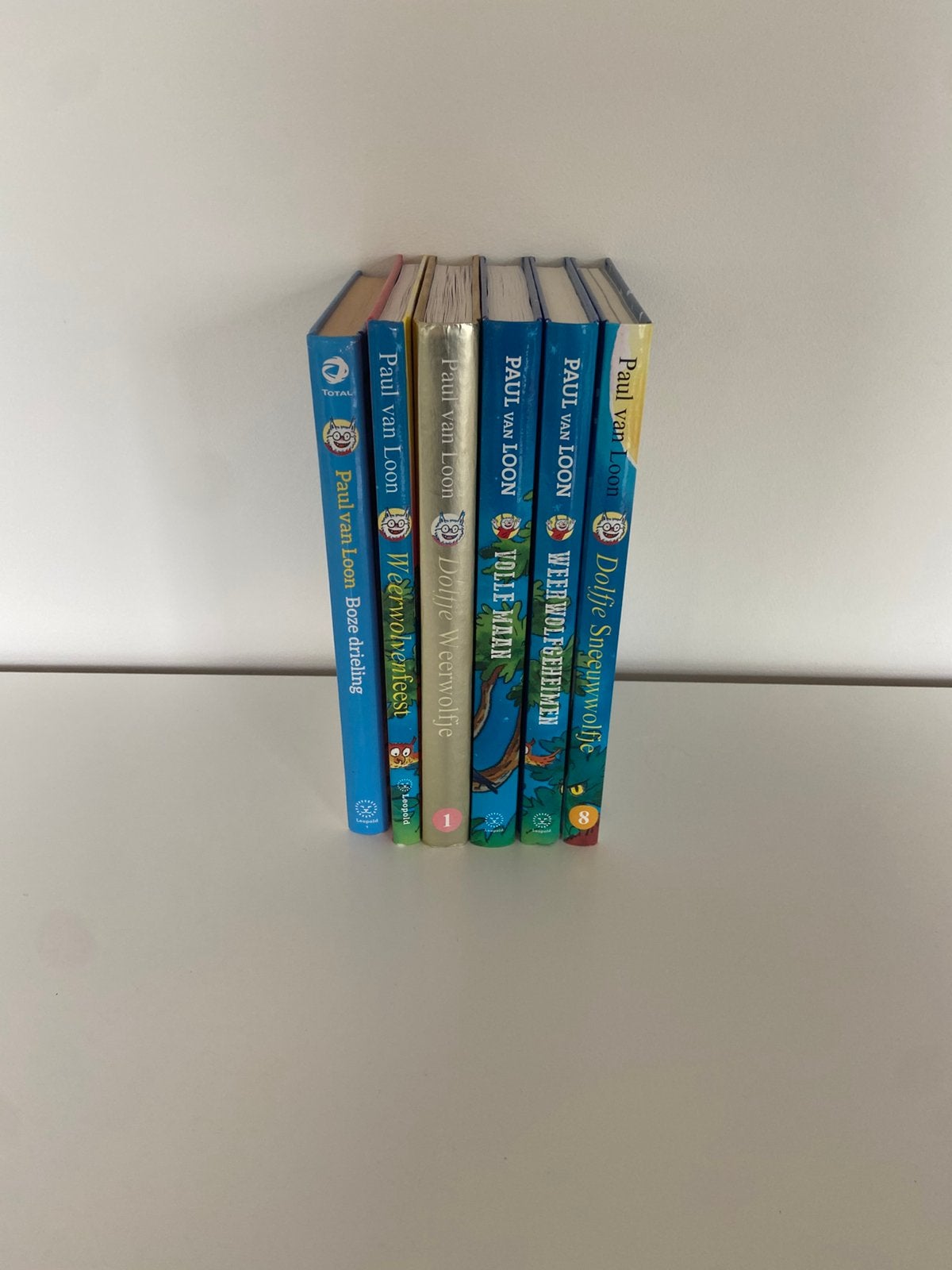 Mooie set boeken van 6, Dolfje weerwolfje., Ophalen, Zo goed als nieuw, Fictie algemeen