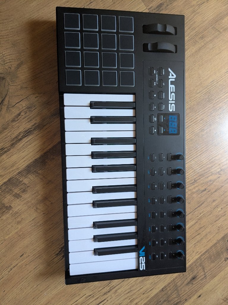 Alesis VI25 keyboard, Ophalen, Zo goed als nieuw, Overige aantallen, Overige merken