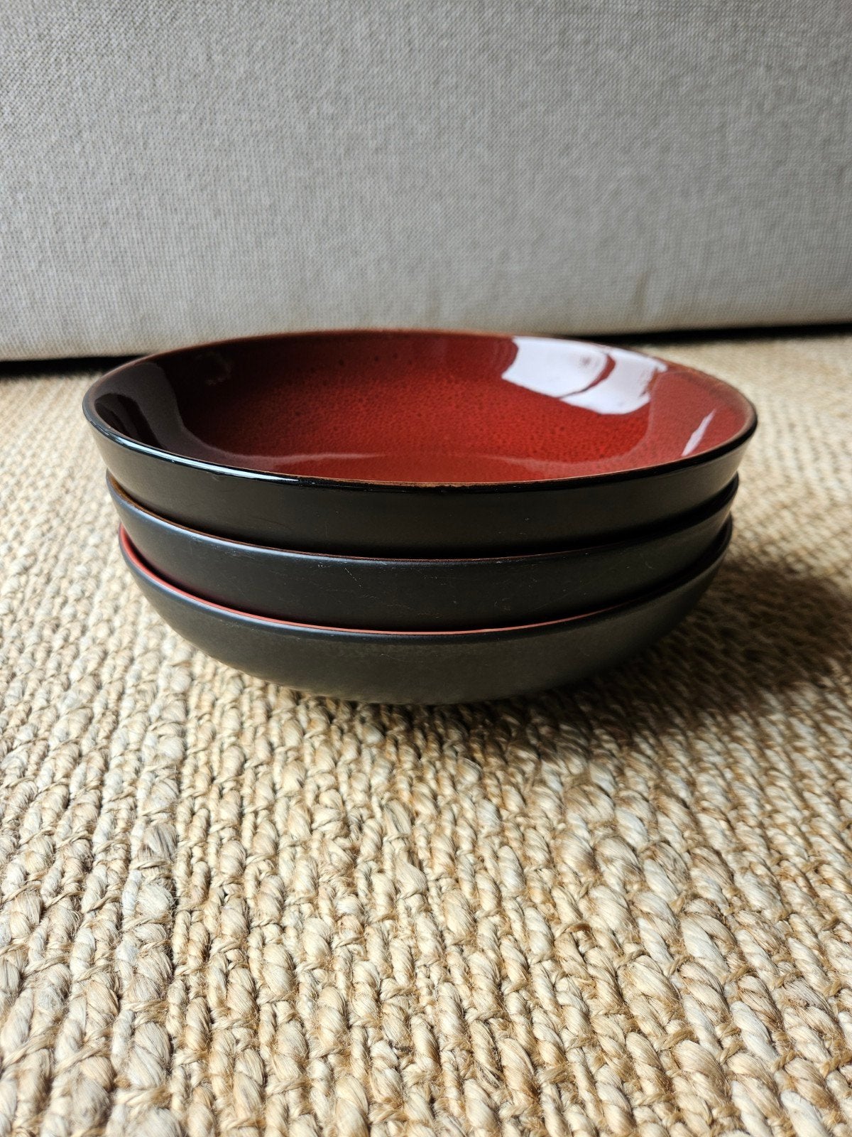 3 diepe borden Q Authentic – rood/zwart, Ophalen, Overige stijlen, Bord(en)