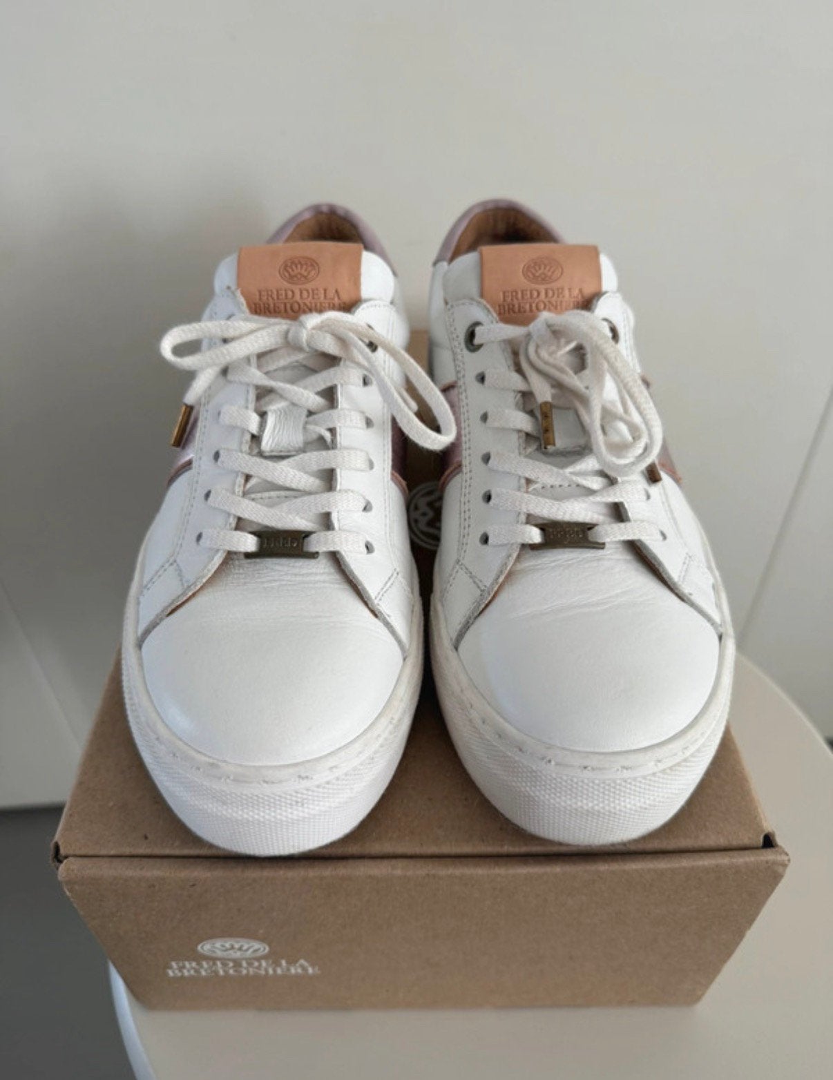 Als nieuw (1x gedragen) Fred de la Bretoniere sneakers 36, Ophalen of Verzenden, Zo goed als nieuw, Wit, Sneakers of Gympen
